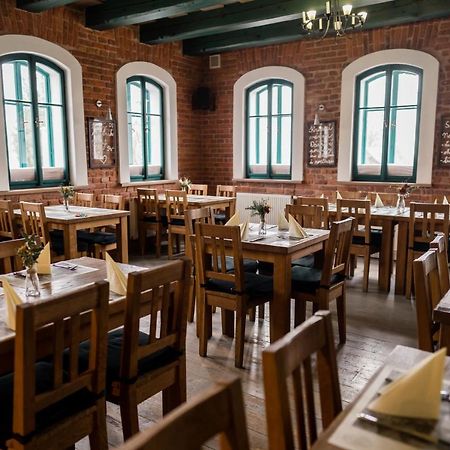 Na Kopecku Ad 1795 - Penzion S Restauraci A Wellness V Podkrkonosi Двур-Кралове-над-Лабем Екстер'єр фото