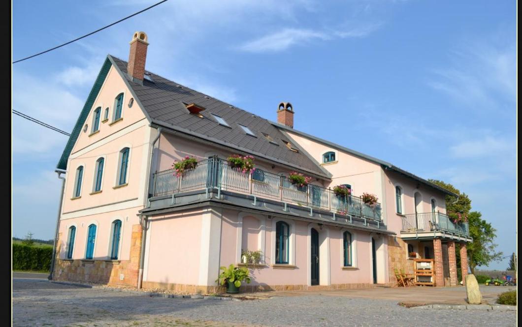 Na Kopecku Ad 1795 - Penzion S Restauraci A Wellness V Podkrkonosi Двур-Кралове-над-Лабем Екстер'єр фото